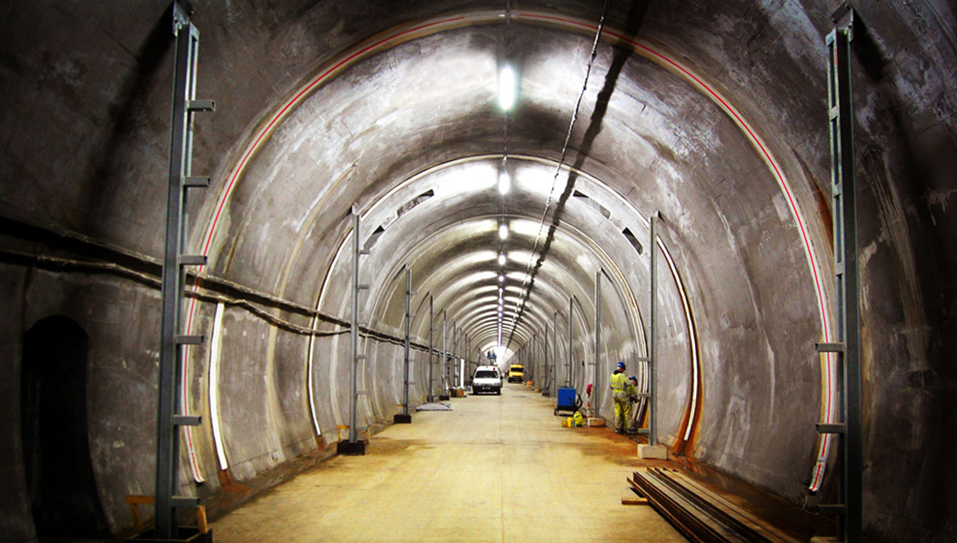 Woodhead-Tunnel-Project-re-touched-2-105